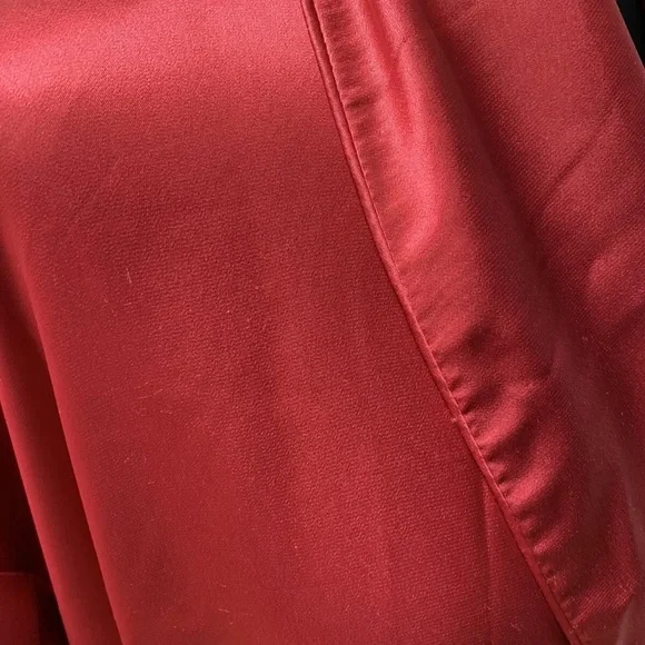 Vintage 90s St Michael red satin dressing gown size 12-14 - Picture 10 of 10
